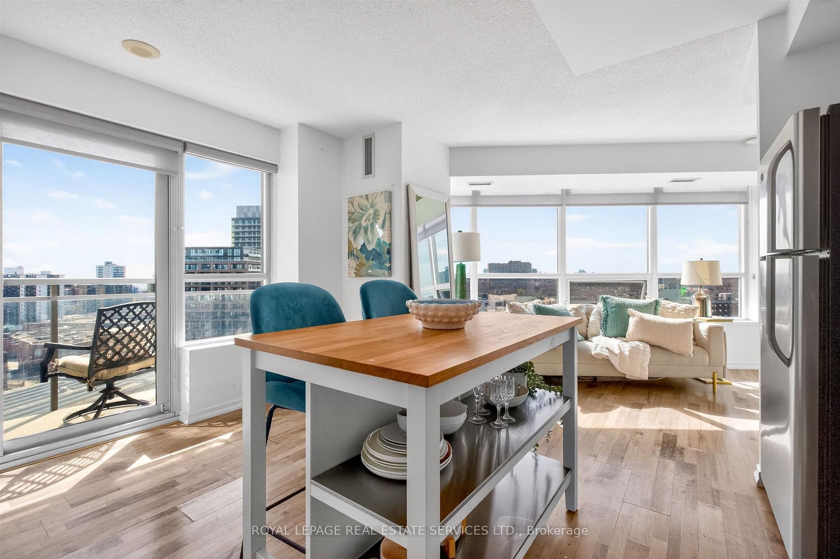 1318 - 38 Joe Shuster Way, South Parkdale, Toronto 