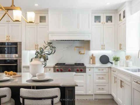 Photo 1 at 15 Strathallan Boulevard, Lawrence Park South, Toronto
