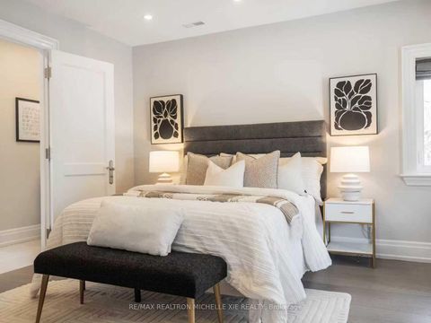 Photo 19 at 15 Strathallan Boulevard, Lawrence Park South, Toronto
