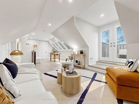 Photo 32 at 15 Strathallan Boulevard, Lawrence Park South, Toronto