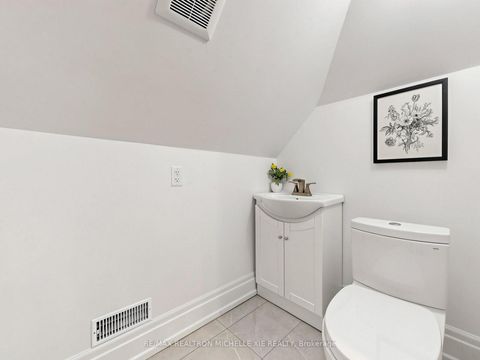 Photo 35 at 15 Strathallan Boulevard, Lawrence Park South, Toronto