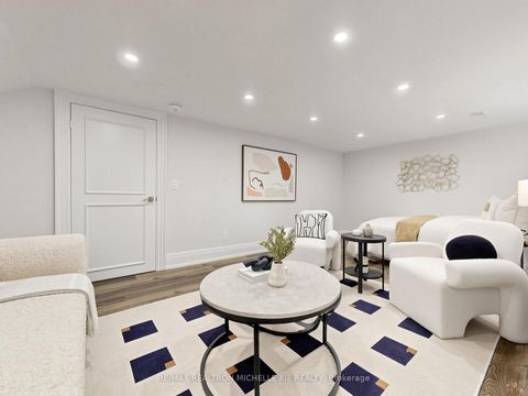 Photo 38 at 15 Strathallan Boulevard, Lawrence Park South, Toronto
