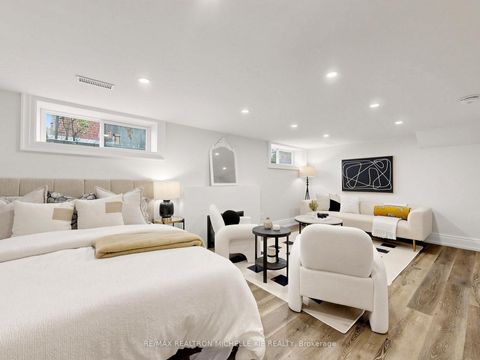 Photo 41 at 15 Strathallan Boulevard, Lawrence Park South, Toronto