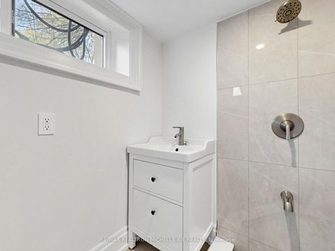 Photo 43 at 15 Strathallan Boulevard, Lawrence Park South, Toronto