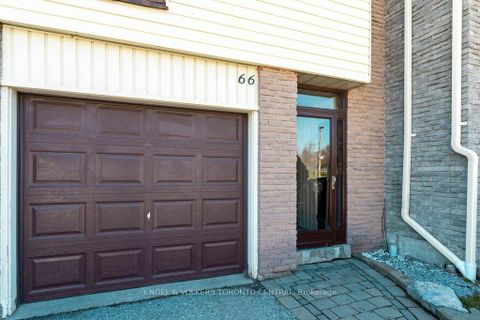 Photo 2 at 66 - 351 Military Trail, Morningside, Toronto