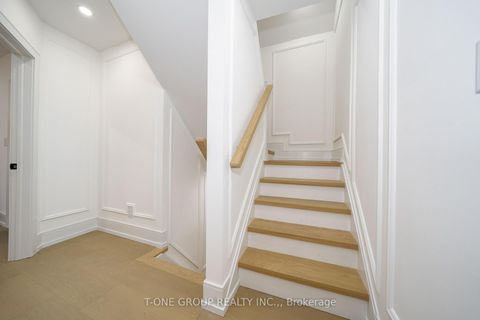 Photo 10 at 177 Glendale Avenue, Swansea, Toronto