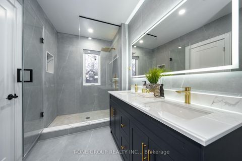Photo 12 at 177 Glendale Avenue, Swansea, Toronto