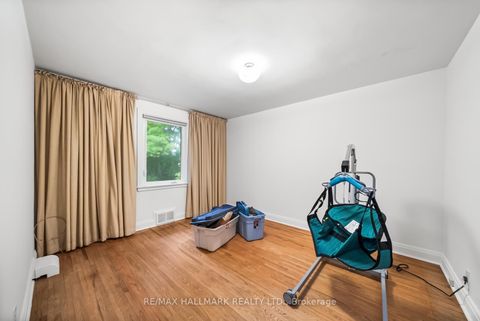 Photo 18 at 344 Spring Garden Avenue, Willowdale East, Toronto