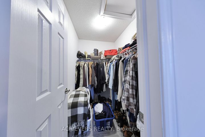 Photo 23 at 52 Branigan Crescent, Georgetown, Halton Hills