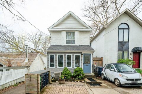 Photo 1 at 158 Waverley Road, The Beaches, Toronto