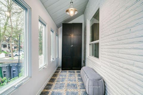 Photo 3 at 158 Waverley Road, The Beaches, Toronto
