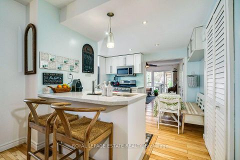 Photo 10 at 158 Waverley Road, The Beaches, Toronto