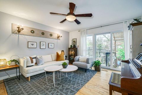 Photo 15 at 158 Waverley Road, The Beaches, Toronto