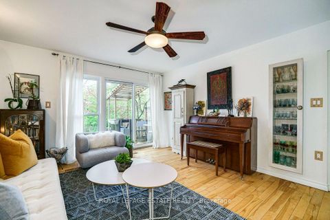 Photo 16 at 158 Waverley Road, The Beaches, Toronto