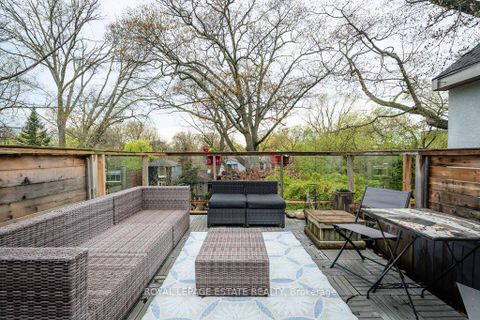 Photo 30 at 158 Waverley Road, The Beaches, Toronto