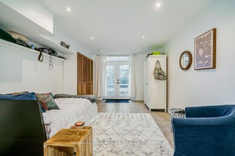 Photo 35 at 158 Waverley Road, The Beaches, Toronto