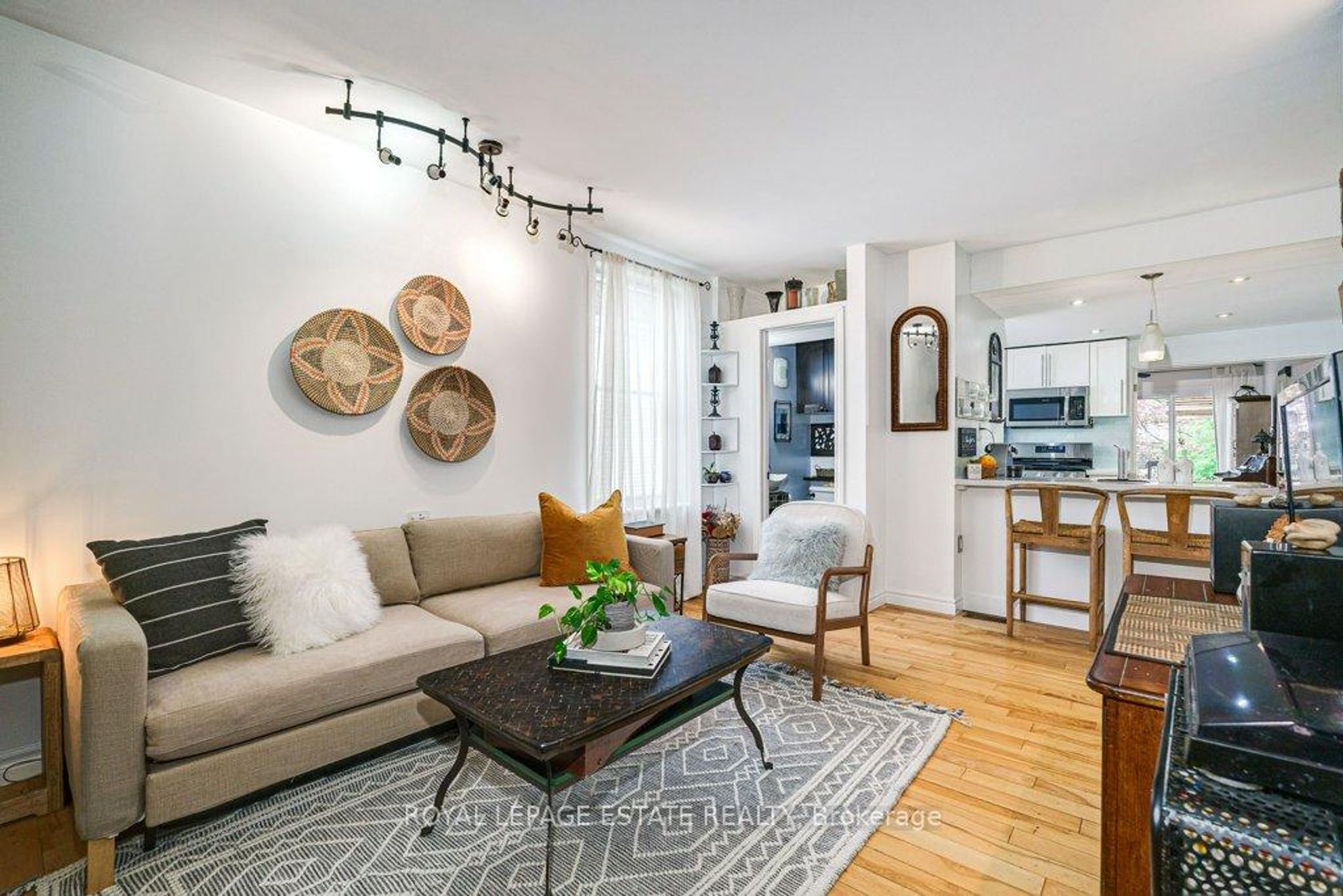 158 Waverley Road, The Beaches, Toronto 