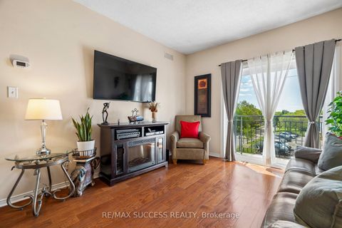 Photo 8 at 301 - 1000 Sheppard Avenue W, Bathurst Manor, Toronto