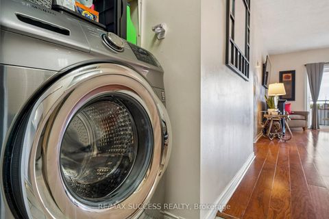 Photo 26 at 301 - 1000 Sheppard Avenue W, Bathurst Manor, Toronto
