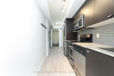 Photo 7 at 307E - 78 Tecumseth Street, Niagara, Toronto