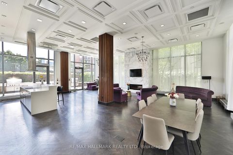 Photo 23 at 307E - 78 Tecumseth Street, Niagara, Toronto