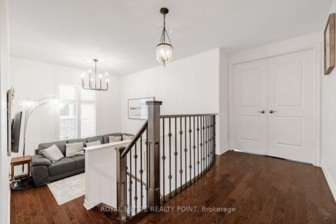 Photo 19 at 44 Headwind Boulevard, Vellore Village, Vaughan