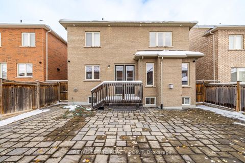 Photo 39 at 44 Headwind Boulevard, Vellore Village, Vaughan