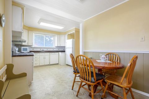 Photo 4 at 14 Farmbrook Road, Woburn, Toronto