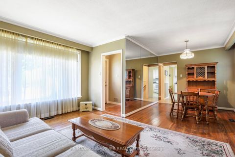 Photo 9 at 14 Farmbrook Road, Woburn, Toronto