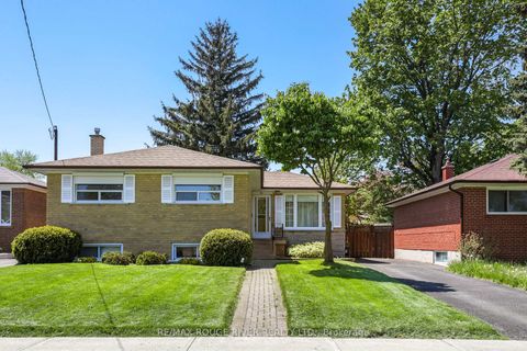 Photo 29 at 14 Farmbrook Road, Woburn, Toronto