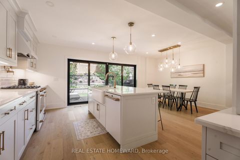 Photo 9 at 27 Avalon Boulevard, Cliffside, Toronto