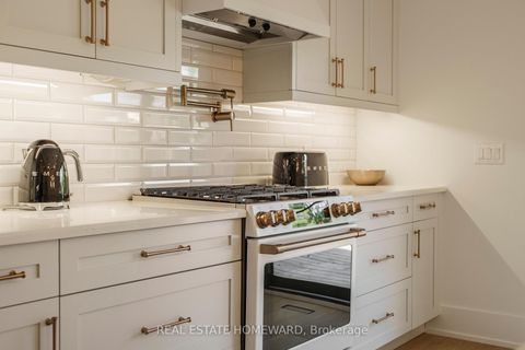 Photo 15 at 27 Avalon Boulevard, Cliffside, Toronto