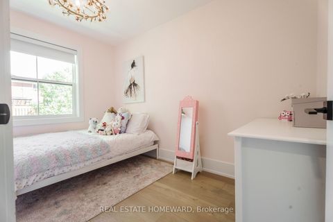 Photo 23 at 27 Avalon Boulevard, Cliffside, Toronto