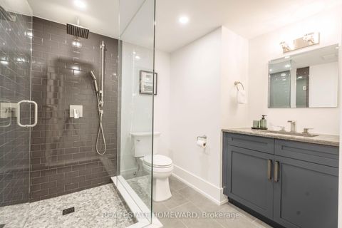 Photo 34 at 27 Avalon Boulevard, Cliffside, Toronto