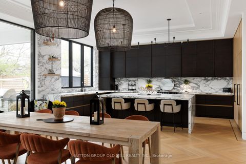 Photo 9 at 18 Blair Athol Crescent, Rosethorn, Toronto