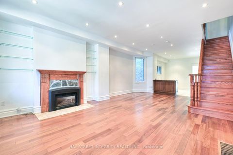 Photo 2 at 1282 Lansdowne Avenue, Davenport, Toronto