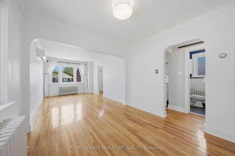Photo 13 at 20 Aldgate Avenue, Queensway, Toronto