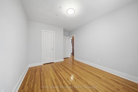 Photo 25 at 20 Aldgate Avenue, Queensway, Toronto