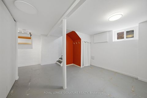 Photo 33 at 20 Aldgate Avenue, Queensway, Toronto