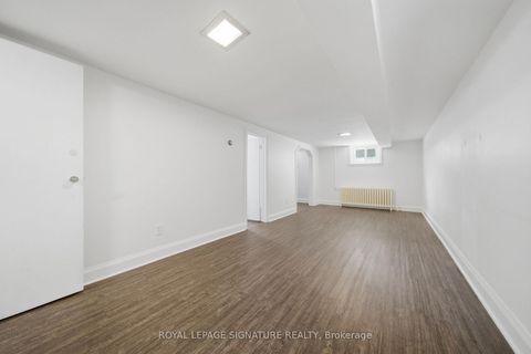 Photo 38 at 20 Aldgate Avenue, Queensway, Toronto