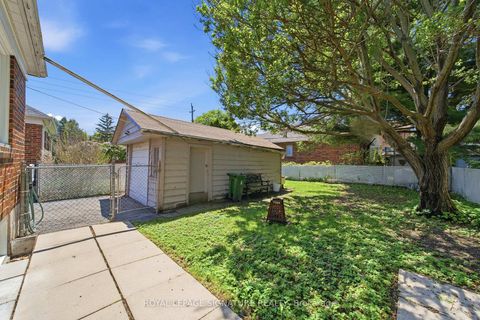 Photo 44 at 20 Aldgate Avenue, Queensway, Toronto