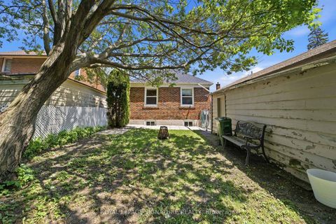 Photo 46 at 20 Aldgate Avenue, Queensway, Toronto