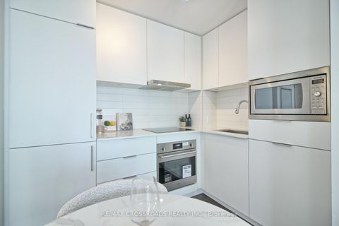 Photo 7 at N1808 - 7 Golden Lion Heights, Newtonbrook East, Toronto