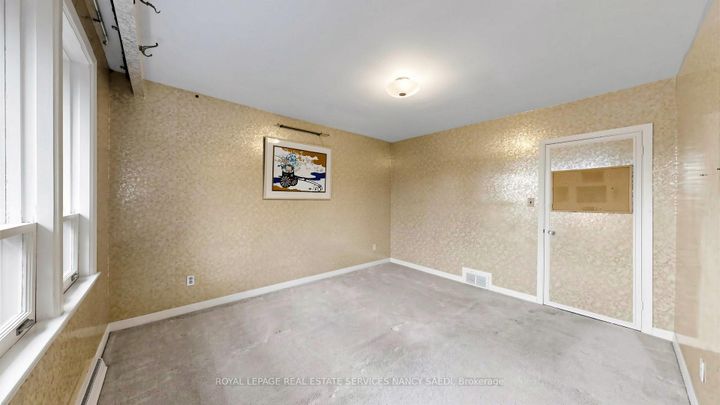 Photo 33 at 2 Colvestone Road, Windfields, Toronto