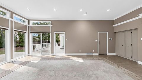 Photo 20 at 2 Colvestone Road, Windfields, Toronto