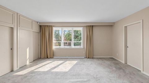 Photo 27 at 2 Colvestone Road, Windfields, Toronto