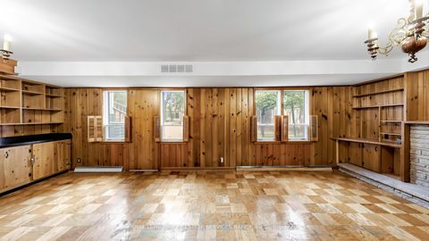 Photo 36 at 2 Colvestone Road, Windfields, Toronto