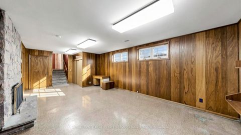 Photo 37 at 2 Colvestone Road, Windfields, Toronto