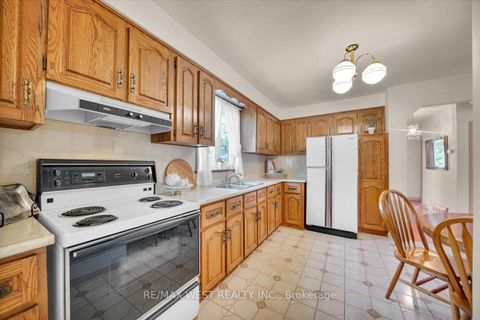 Photo 10 at 1135 Islington Avenue, Queensway, Toronto