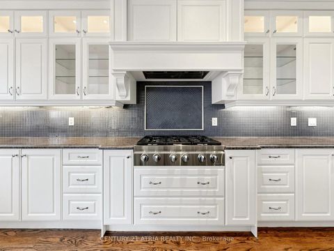 Photo 14 at 111 Byng Avenue, Willowdale East, Toronto